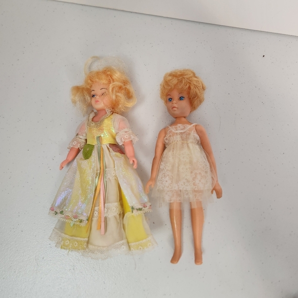 Vintage Blonde 60s 70s ? Plastic Girl Dolls - Picture 6 of 6